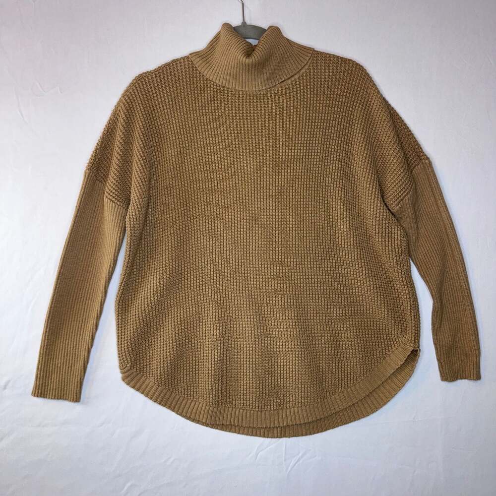 Michael Kors waffle knit turtle neck sweater medium tan/camel oversized